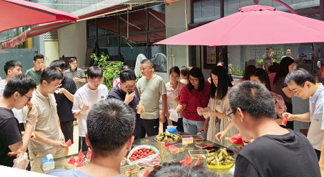 赫名視顯《獨樂樂不如“粽”樂樂》 赫名視顯《獨樂樂不如“粽”樂樂》